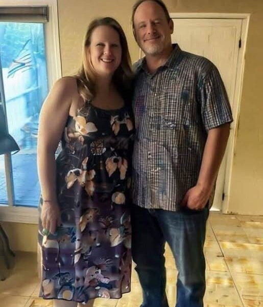 My husband gave me a rag for our 10th wedding anniversary, while his sister laughed. Moments later, karma hit them hard My husband gave me a rag for our 10th wedding anniversary, while his sister laughed. Moments later, karma hit them hard