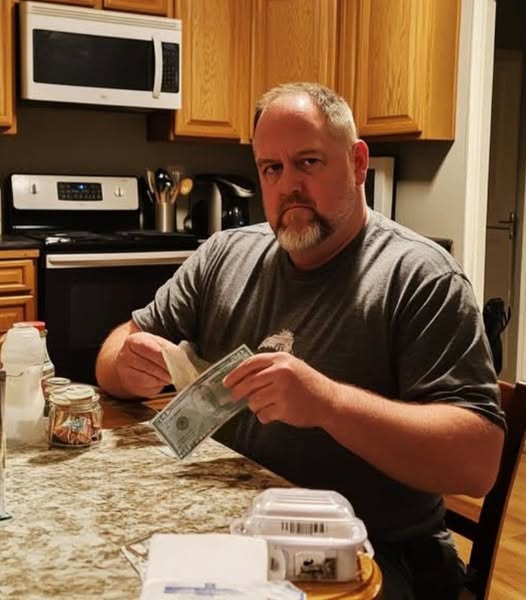 My Husband Threw  at Me and Said, ‘Make a Lavish Christmas Dinner for My Family — Don’t Embarrass Me!’