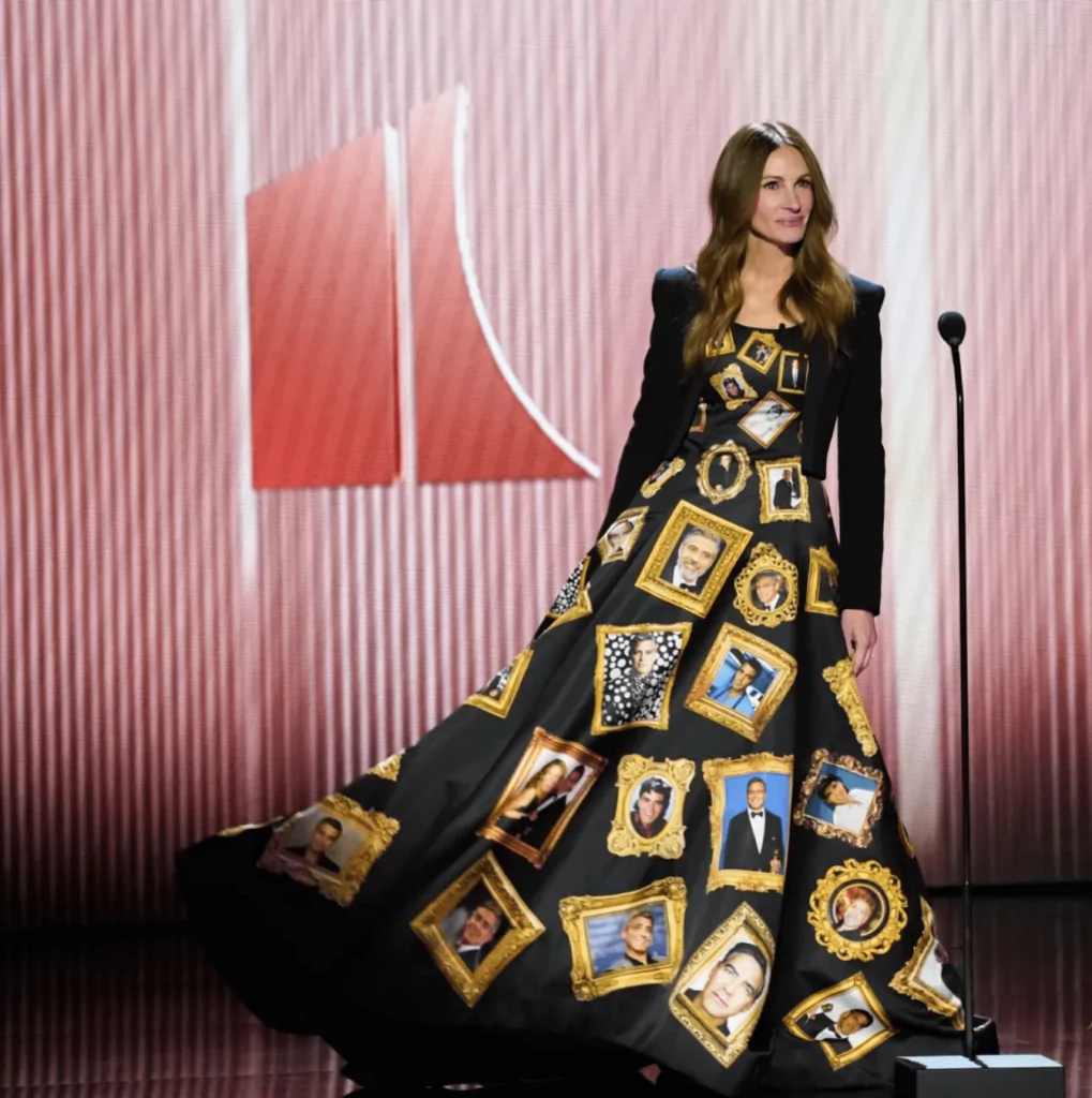 What George Clooney thinks of Julia Roberts’ outfit with his face on it is now known.