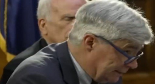 “Corruption or Coincidence?”: Commenters Explode as Democrat Senator Caught in Huge Non-Profit Corruption Scandal