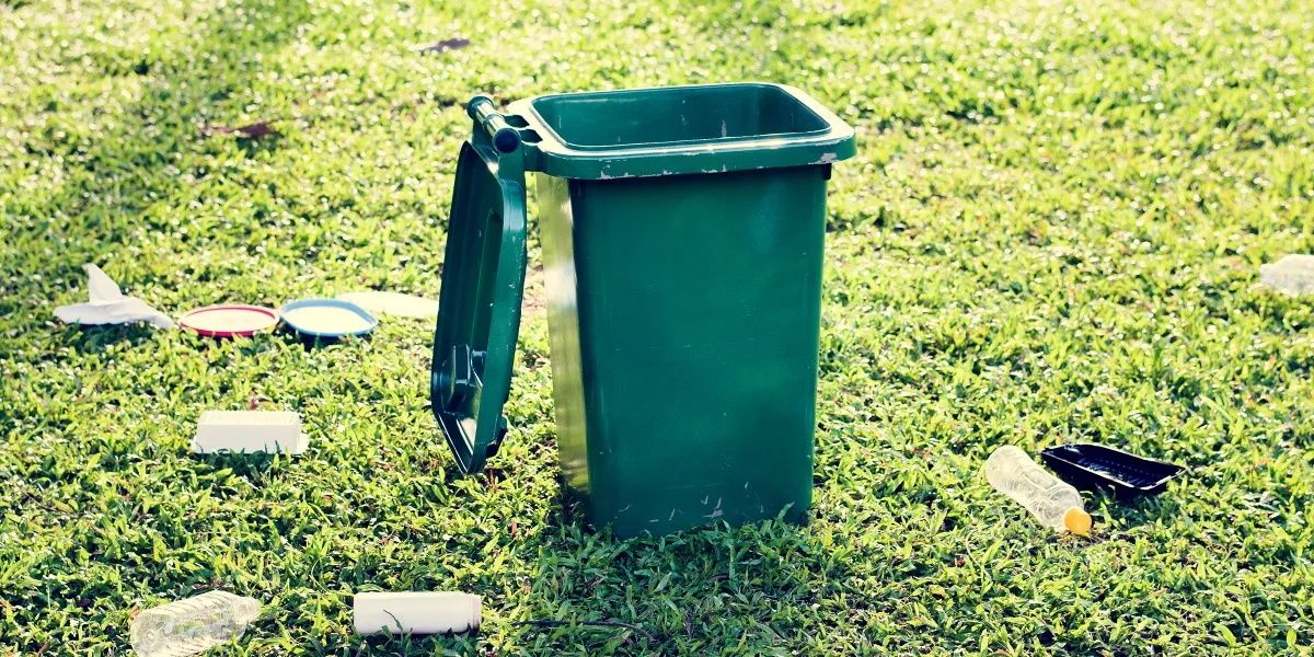 Every Day My Neighbor Would Deliberately Knock over My Trash Can Until One Day He Seriously Regretted It